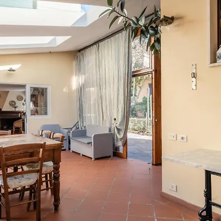 Villa Villino Teresa Lucca